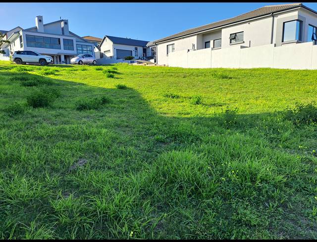 585M² VACANT LAND FOR SALE IN MONTE CHRISTO